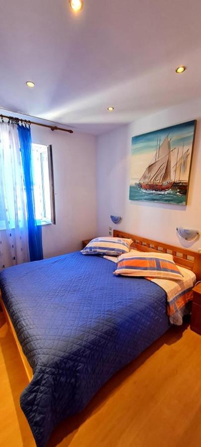 Bed & Breakfast Dionis Вис Экстерьер фото