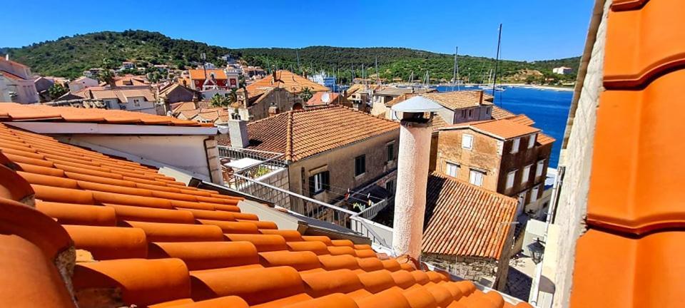 Bed & Breakfast Dionis Вис Экстерьер фото
