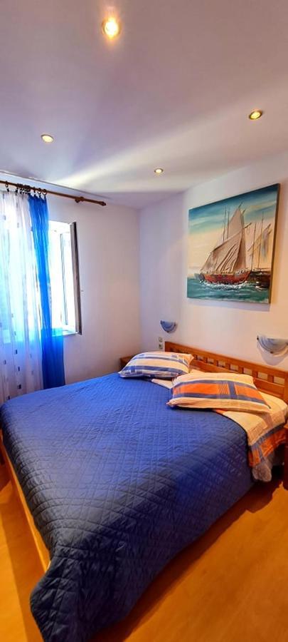Bed & Breakfast Dionis Вис Экстерьер фото